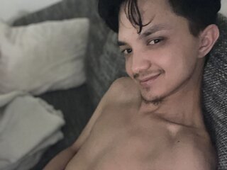 Shows sex real HaoLee